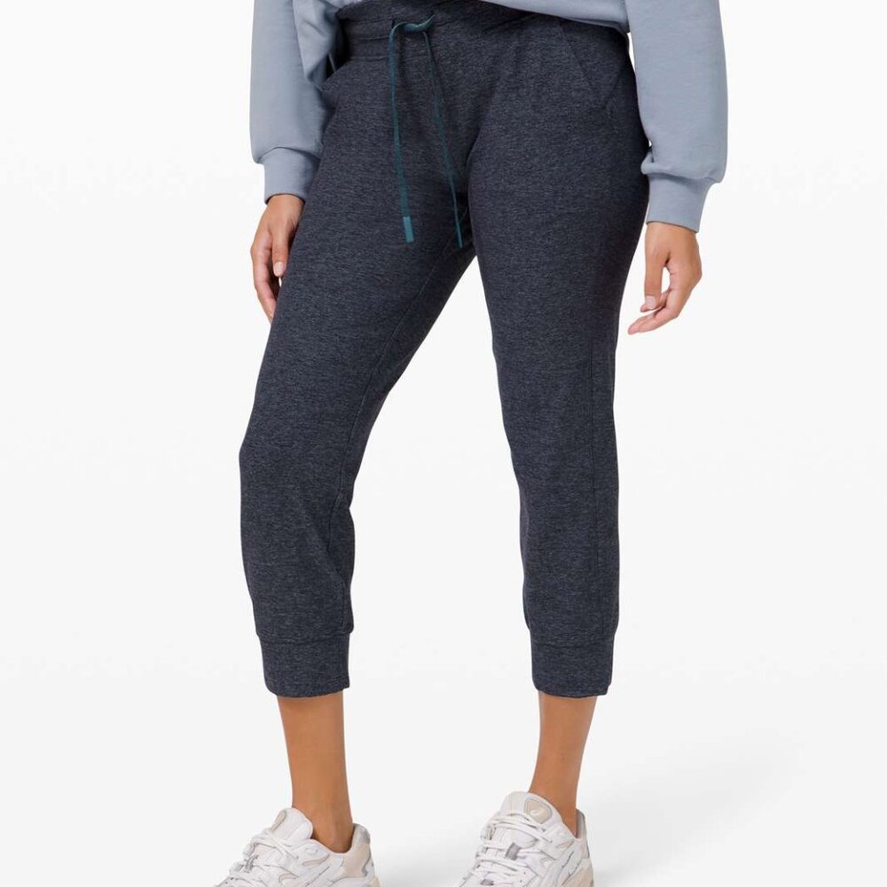 Lululemon Ready to Rulu Jogger Crop